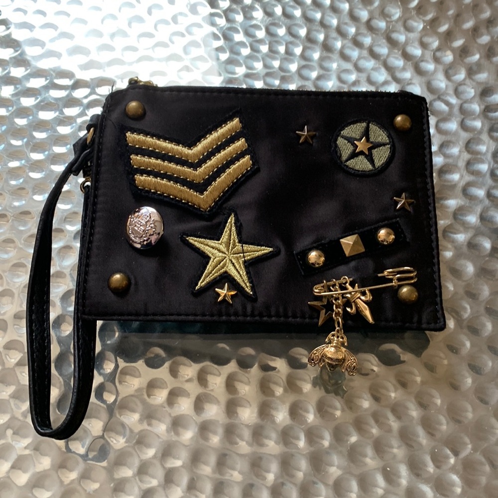 Steve Madden Wristlet NWOT